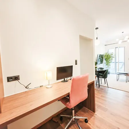 Ako12 - New, Stylish, Bright, Balcony Apartment Athens